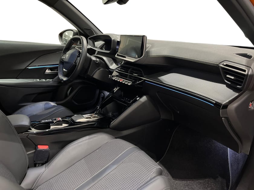 Bild 4 av Peugeot e-2008 GT Electric 5-d SUV
