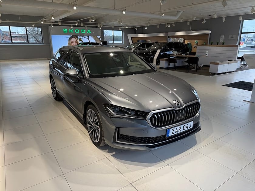Bild 2 av Škoda Superb Kombi Skoda COMBI L&K 2,0 TDI 193 HK 7 VXL DSG 4X4