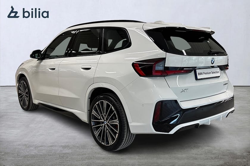 Bild 2 av BMW X1 sDrive18i sDrive 18i M-Sport | Aktiv farh. | Head-Up | Komfortöp.