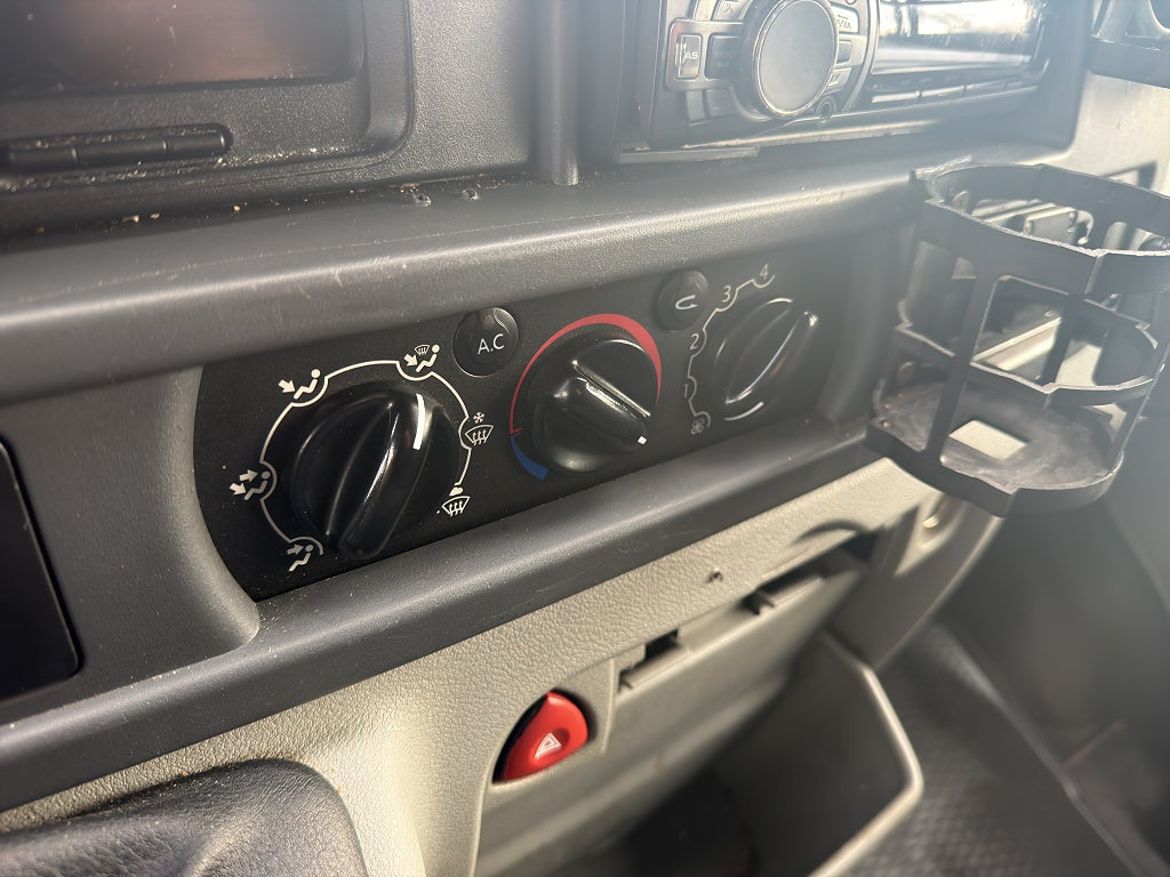 Renault Master Chassi Cab, bild 11 av 14