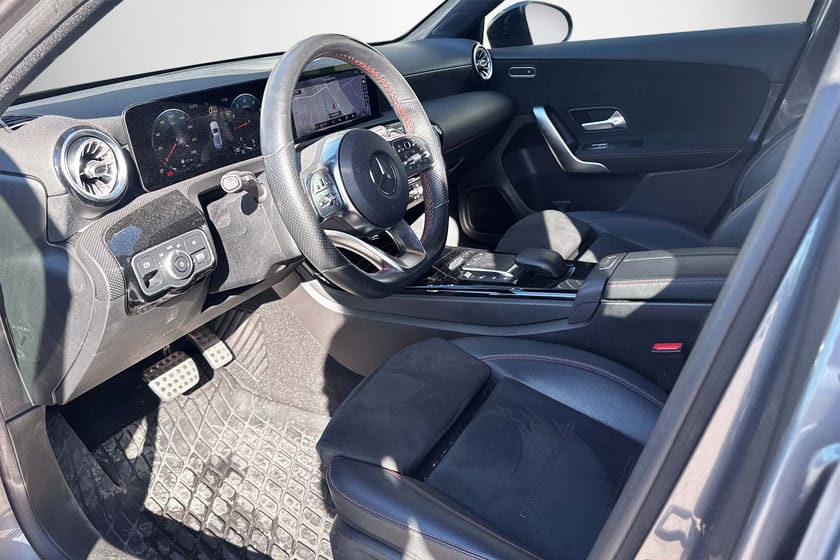 Bild 4 av Mercedes-Benz A 200 AMG WIDESCREEN/ PREMIUM PKT/BURMESTER