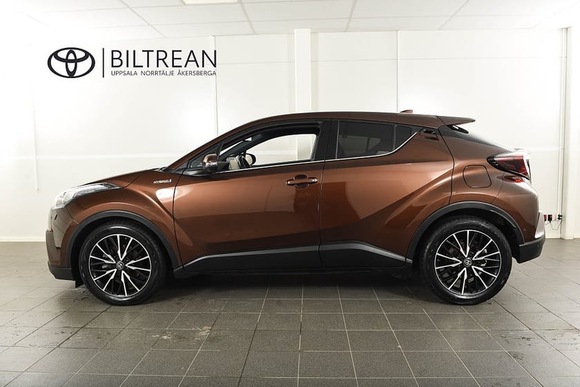 Bild 2 av Toyota C-HR Hybrid 1,8 Elhybrid Executive Teknik JBL GPS