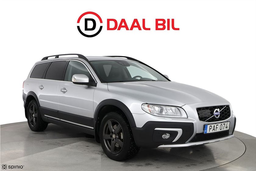 Bild 3 av Volvo XC70 D4 AWD 181HK SUMMUM DRAG SKINN NAVI D-VÄRM ELSTOL VOC