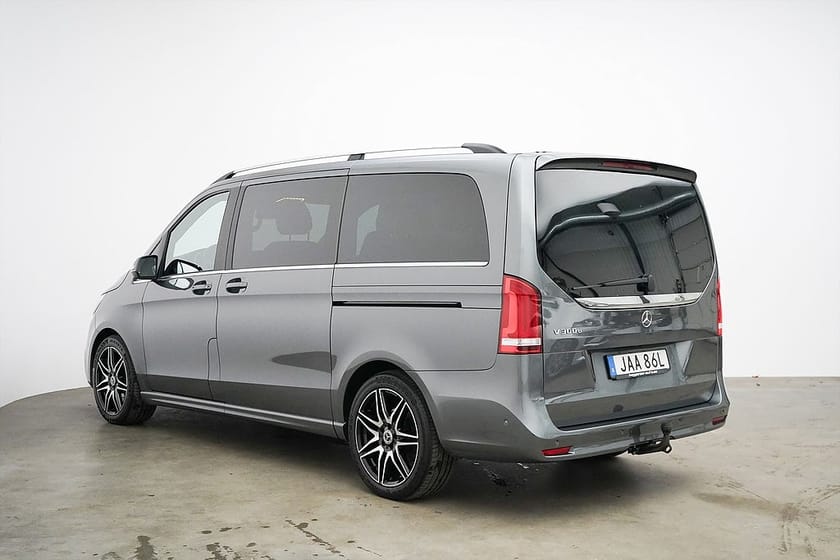 Bild 4 av Mercedes-Benz V 300d 3.1t V300d / 237hk / AMG / Moms / 360 / Bur.