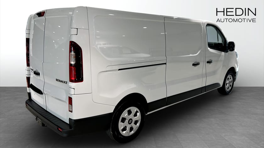 Bild 3 av Renault Trafic Skåpbil L2H1 150HK AUT Nordic Line - Drag/Värmare/2xdörr