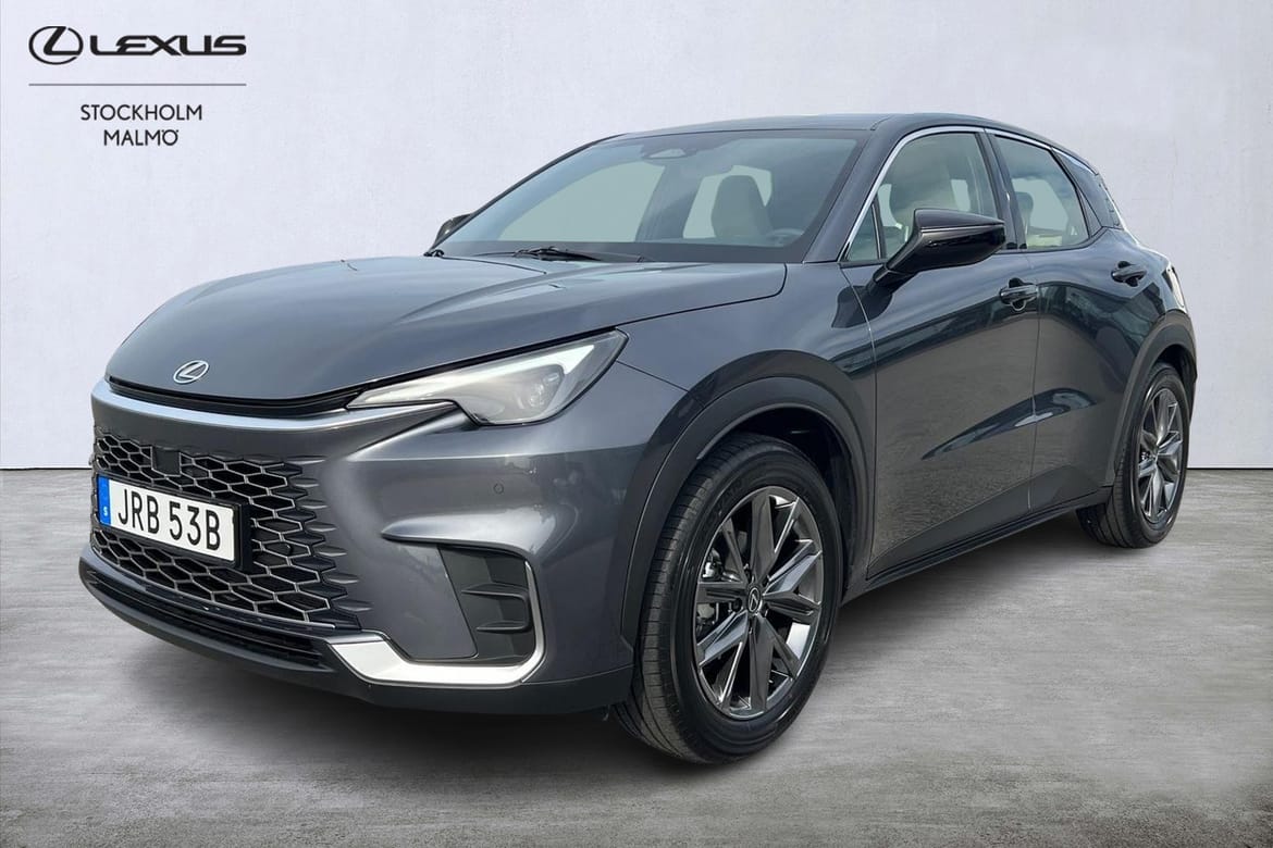 Lexus LBX 1.5 E-CVT, 136hk, 2025