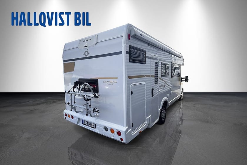 Bild 4 av Caravans International Campervan Ford Ci Magis Plus 74 XT Automat Barnkammare