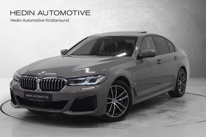 Bilde 1 av BMW 545e xDrive Sedan eDrive M Sport (K)
