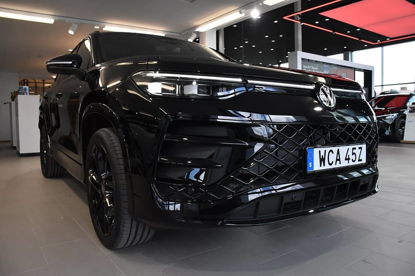 Bild 4 av Volkswagen Tayron eHybrid R-Line Edition *Black Style *Demo