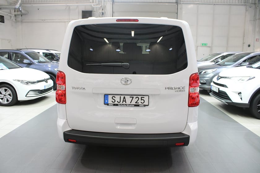Bild 5 av Toyota Proace Verso 2.0 D-4D Euro 6 9-sits Carplay/Moms