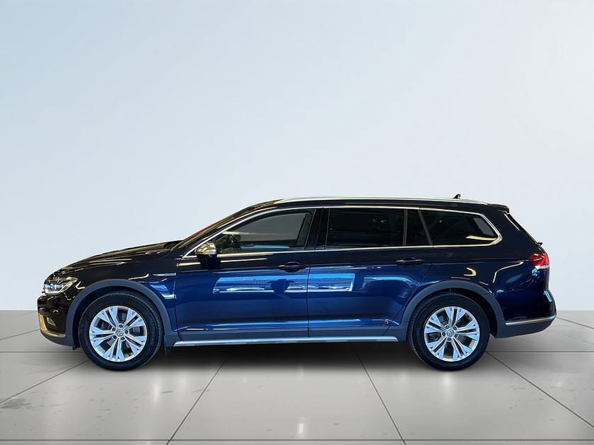 Bild 4 av Volkswagen Passat Alltrack 2.0 TDI 2 Brukare/Drag/MoK-Värm/Kamera/CockPit/Dvärm
