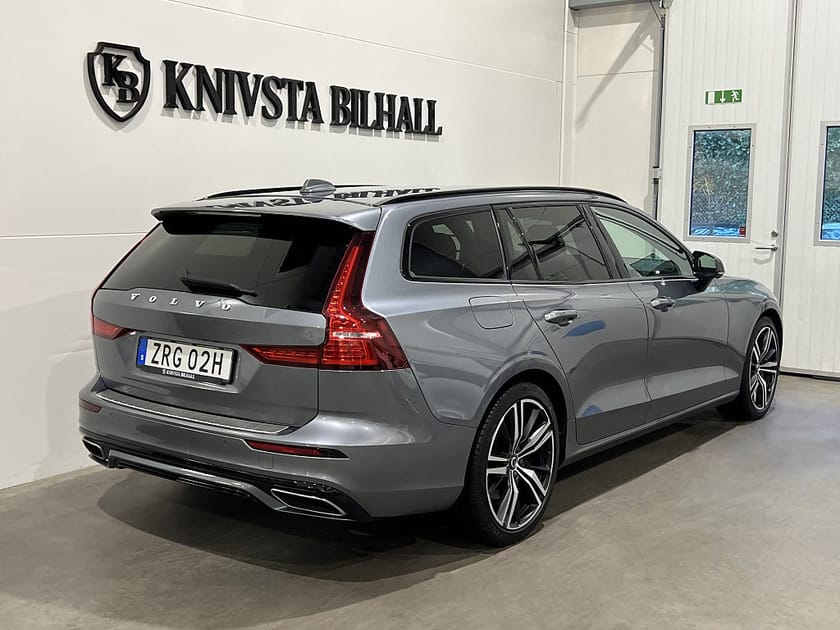 Bild 4 av Volvo V60 Recharge T6 AWD R-Design H/K BLIS Leasbar 340hk