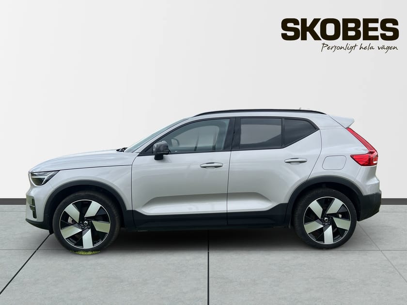 Bild 5 av Volvo XC40 Recharge Core Edition/20"/Tonade rutor