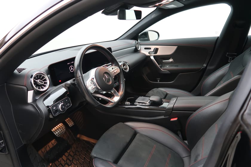 Bild 4 av Mercedes-Benz CLA 200 Shooting Brake AMG Line Drag Kamera