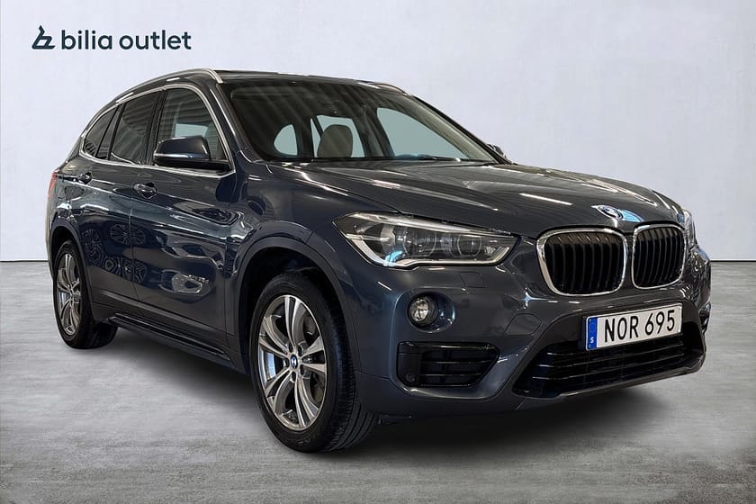 Bild 4 av BMW X1 xDrive25d aut Sport line 231hk Pano HuD Navi B-kam Drag