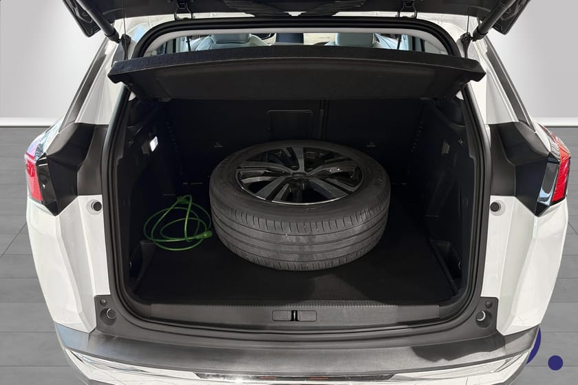 Bilde 5 av Peugeot 3008 Allure 1.2 PureTech 130 hk aut / Lav km / Hengefeste
