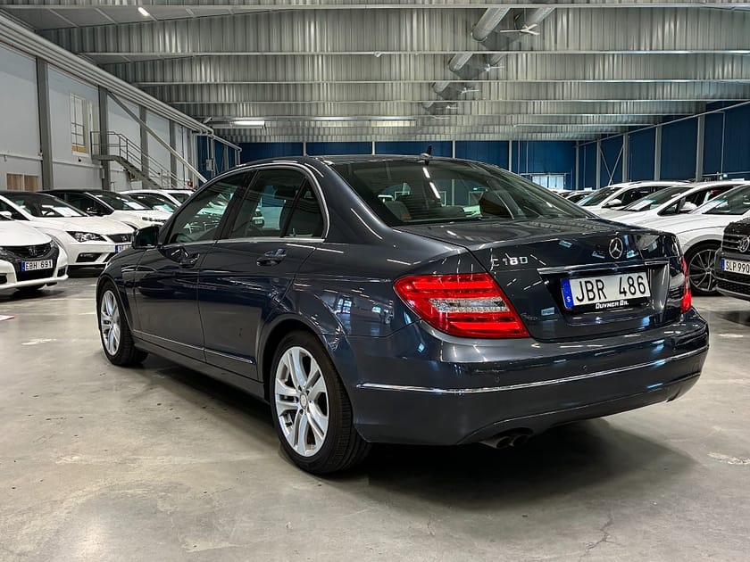 Bild 3 av Mercedes-Benz C 180 Avantgarde Plus Aut 156 HK Navi V-hjul