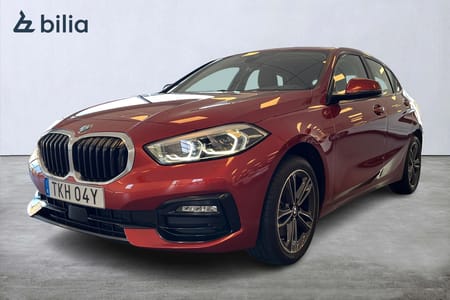 BMW 118i Sport line | LED | P-sensorer | Apple carplay | Navi