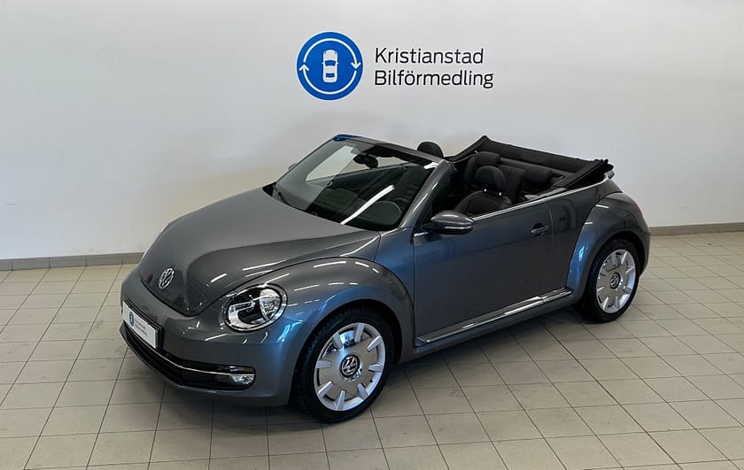 Bild 3 av Volkswagen Beetle Cabriolet 1.2 TSI 105hk, Apple CarPlay, Sportstolar