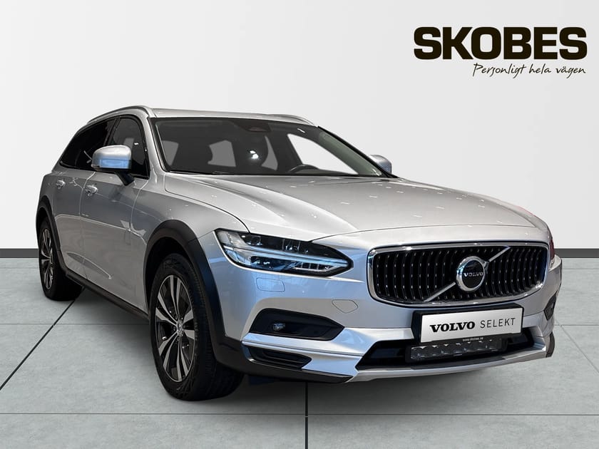 Bild 1 av Volvo V90 Cross Country B4 AWD Diesel Adv Edt