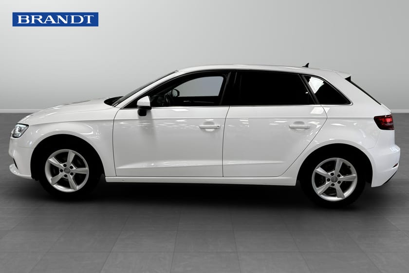 Bild 3 av Audi A3 Sportback 35 TFSI 150hk