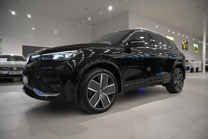 Bild 1 av Volkswagen Tiguan eHybrid R-Line SWE- *SUPERKAMPANJ!*