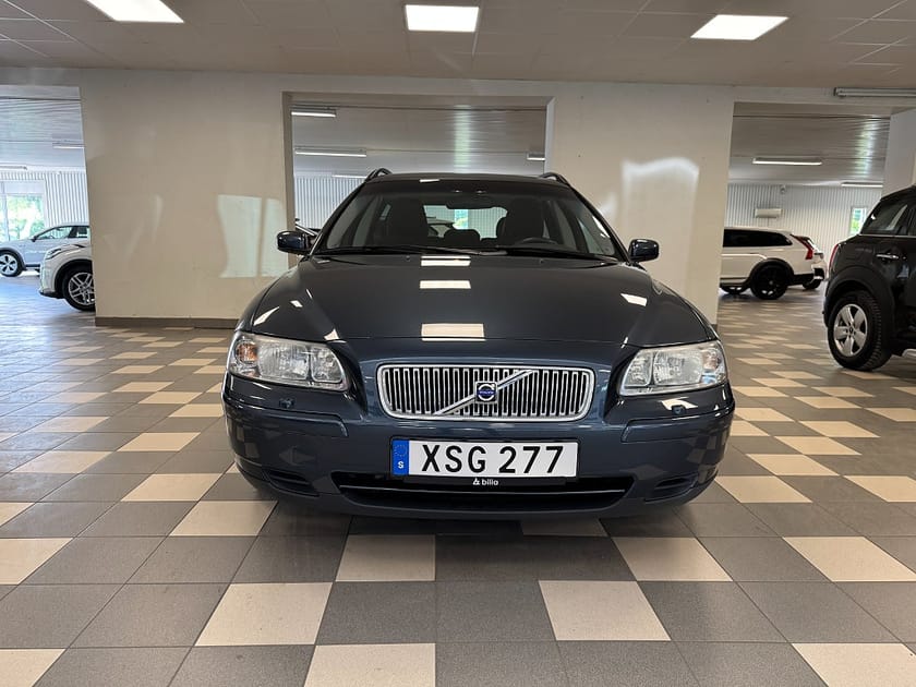 Bild 2 av Volvo V70 2.4 Business en ägare kamrem bytt
