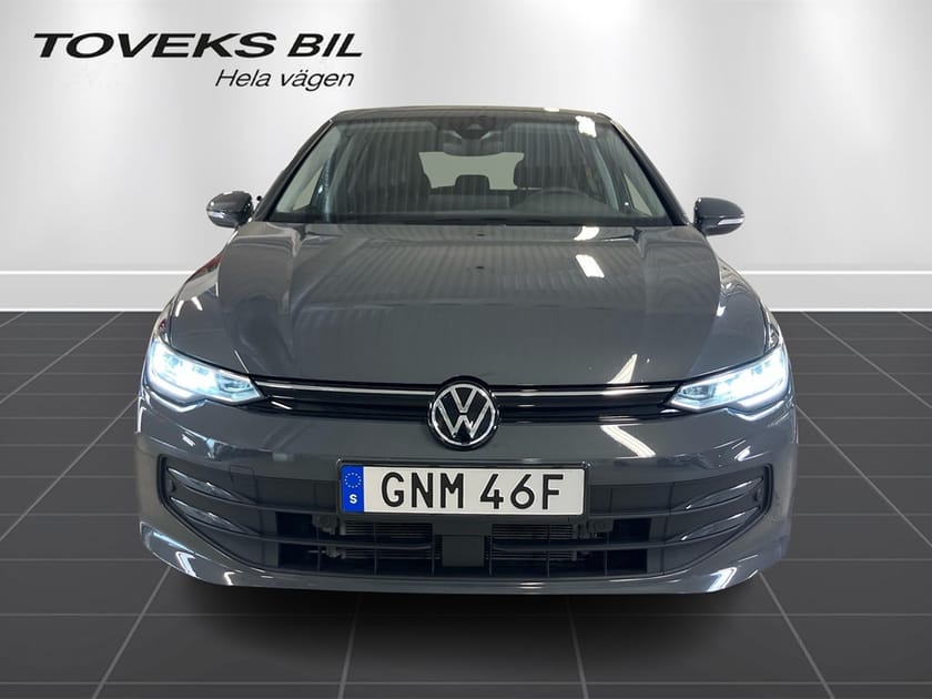 Bild 5 av Volkswagen Golf Life 1.5 eTSI 150 HK 7 VXL