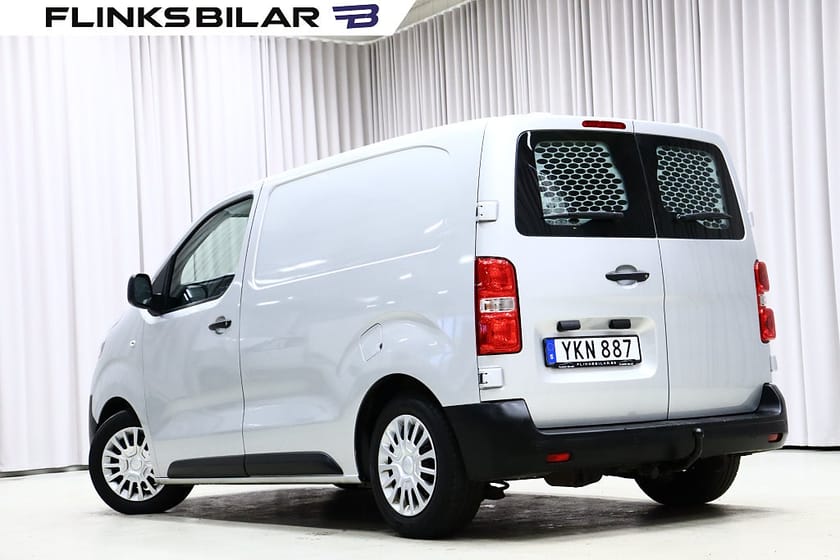 Bild 3 av Toyota Proace 1.6 D-4D 95HK Automat|Inredd|Drag|Lågmil|EnÄgare