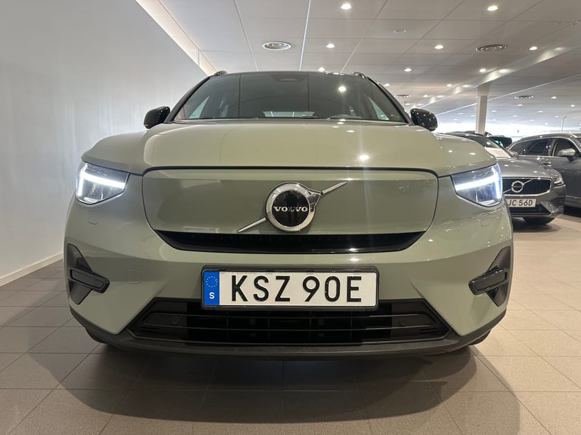 Bild 2 av Volvo XC40 Recharge Core/ navigation/Backkamera