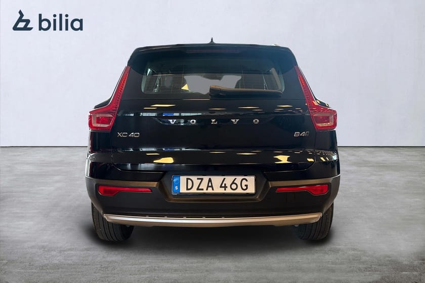 Bild 5 av Volvo XC40 B4 AWD Bensin Momentum Advanced Edt