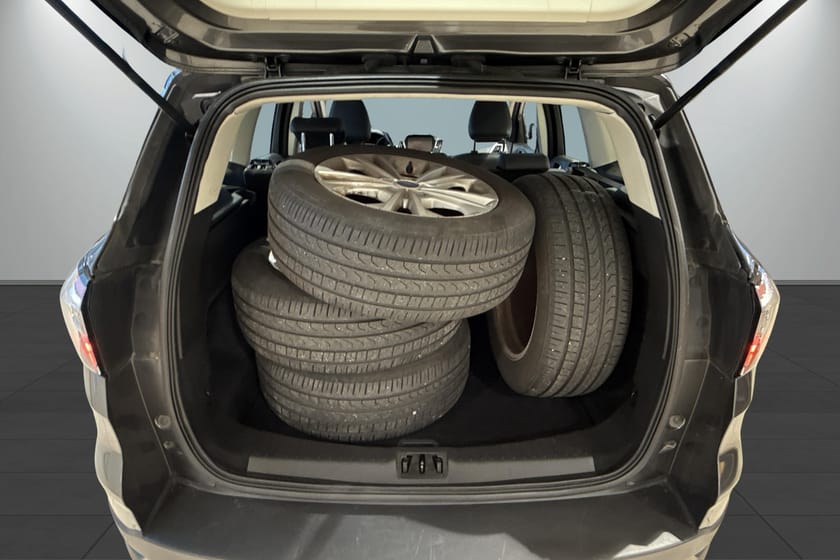 Bilde 5 av Ford Kuga 2,0 TDCi 150hk AWD aut / FACELIFT