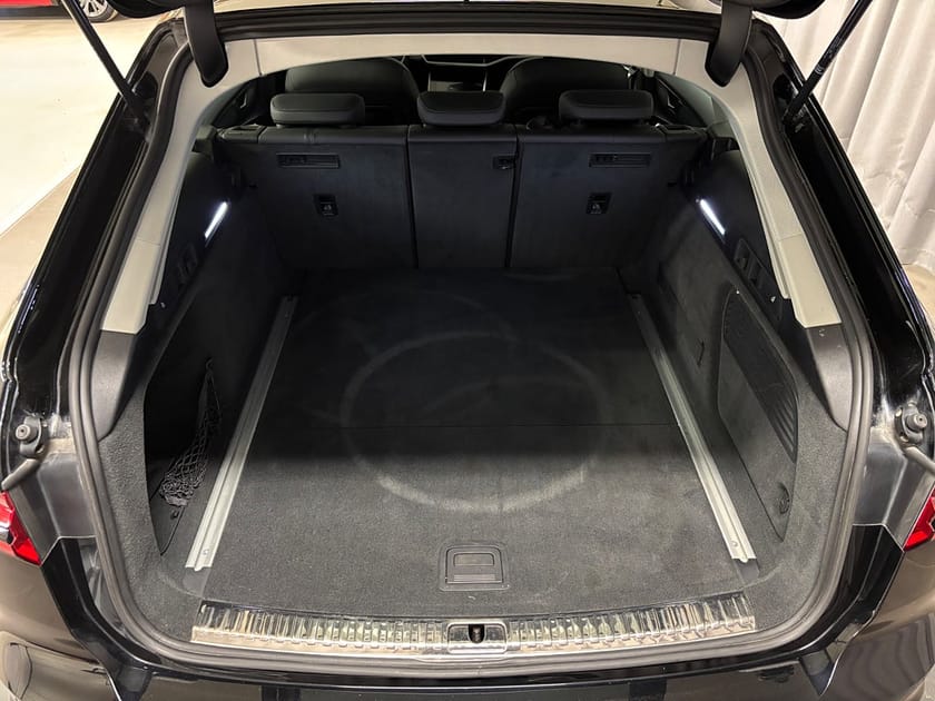 Bild 4 av Audi A6 allroad quattro 40 TDI quattro Svart Optik