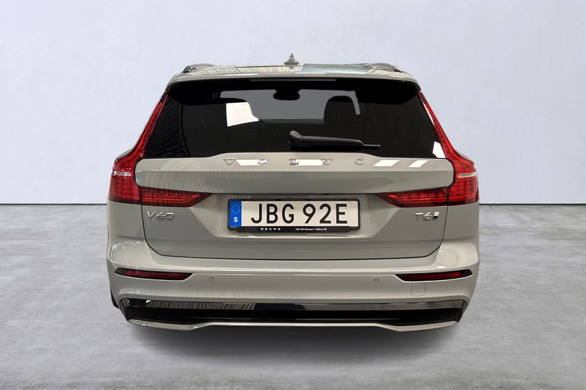 Bild 5 av Volvo V60 T6 Plus Dark Nordic Edition