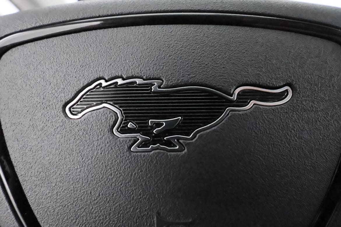 Ford Mustang Mach-E 2022 - miniatyr 12