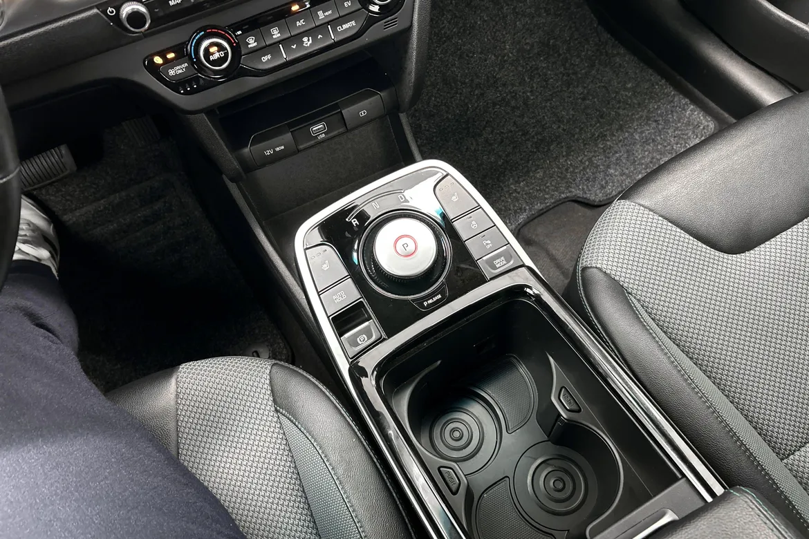 picture of a car
