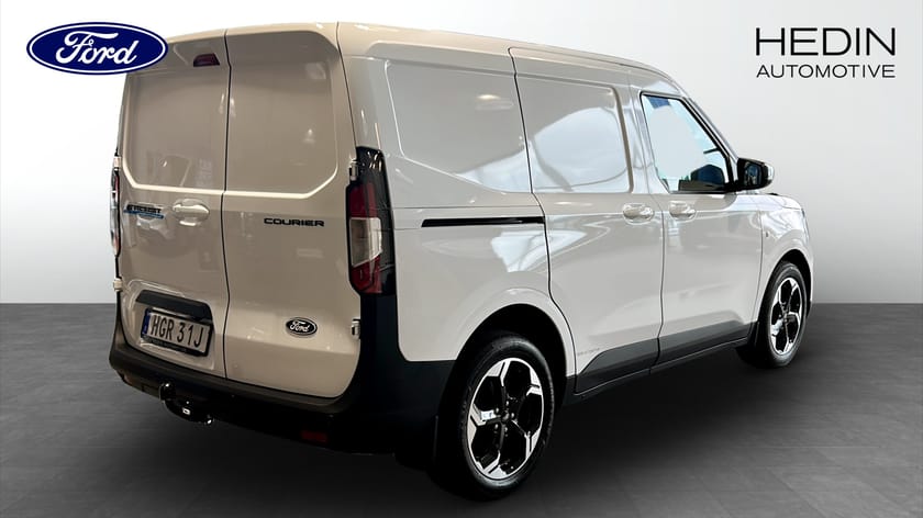 Bild 2 av Ford E-Transit Courier LIMITED SKÅP 136 A FWD