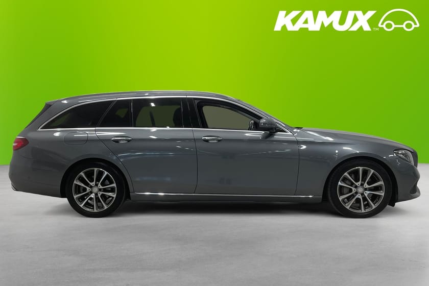 Bild 2 av Mercedes-Benz E 350 T d 9G-Tronic 258hk Pano Burmester 360° Navi Drag