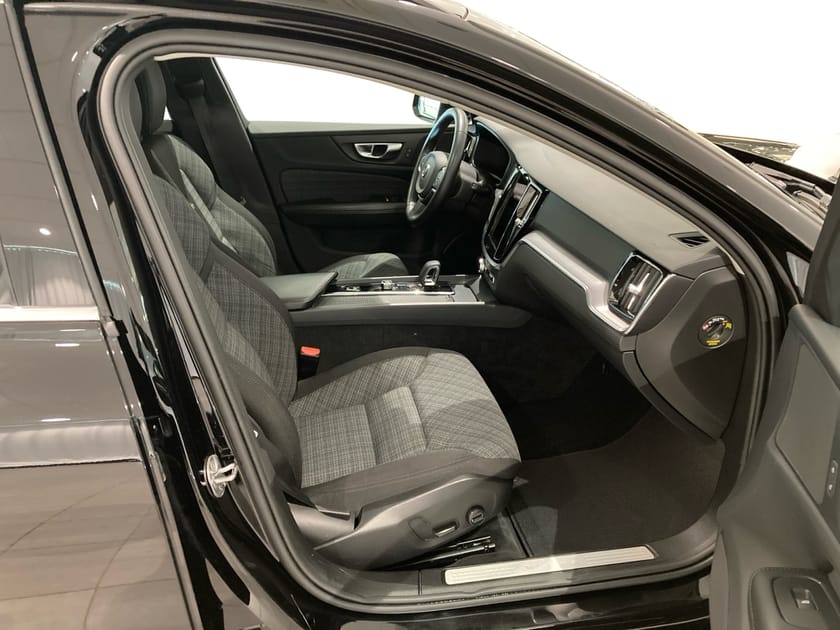 Bild 4 av Volvo V60 B4 Diesel Core