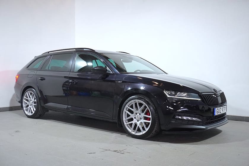 Bild 2 av Škoda Superb Kombi Skoda 2.0 TDI 4x4 Sportline Panorama Cockpit Värmare
