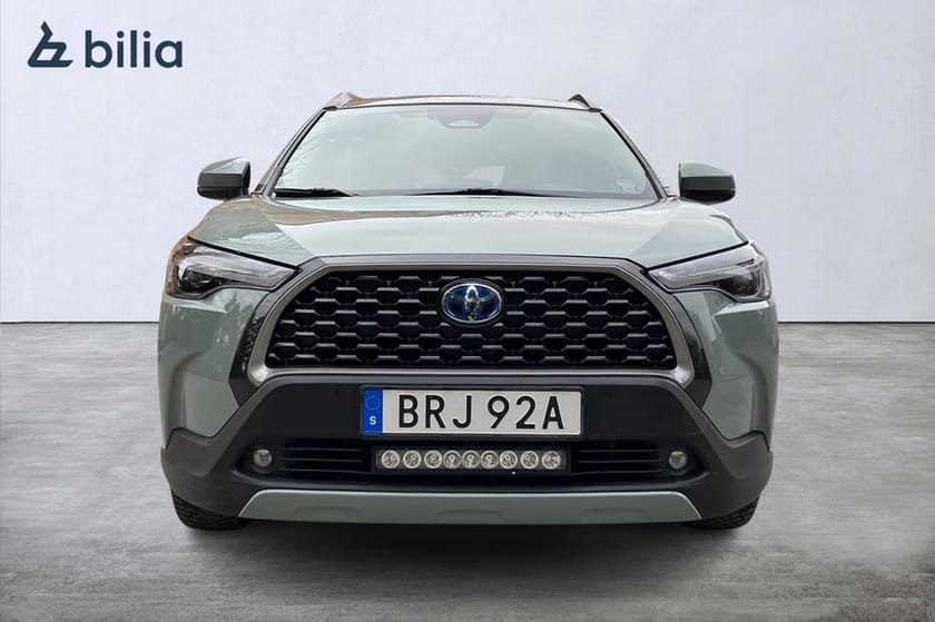 Bild 5 av Toyota Corolla Cross Hybrid AWD-i AWD Executive/Skinn/JBL/Dubbdäck