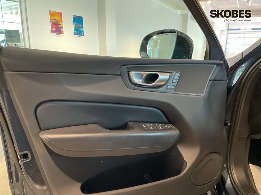 Bild 1 av Volvo XC60 Recharge T6 II Core Edition