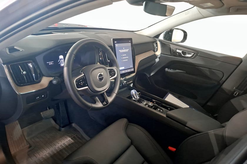 Bild 5 av Volvo XC60 T6 Plus Dark Nordic Edition