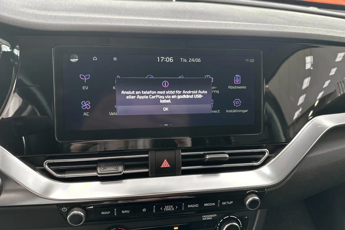 picture of a car