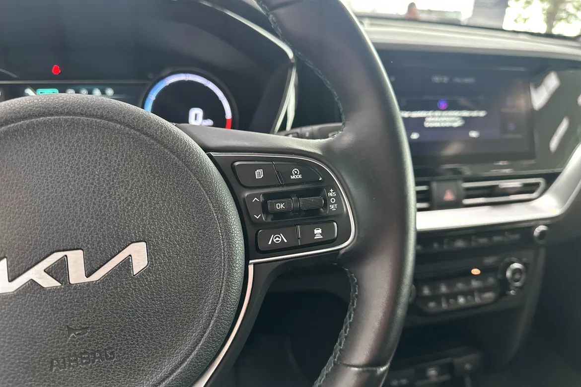 picture of a car