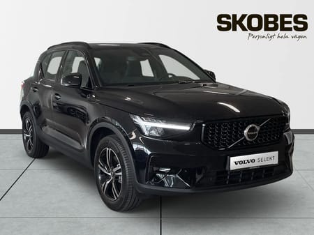 Volvo XC40 B4 FWD Bensin Plus Dark