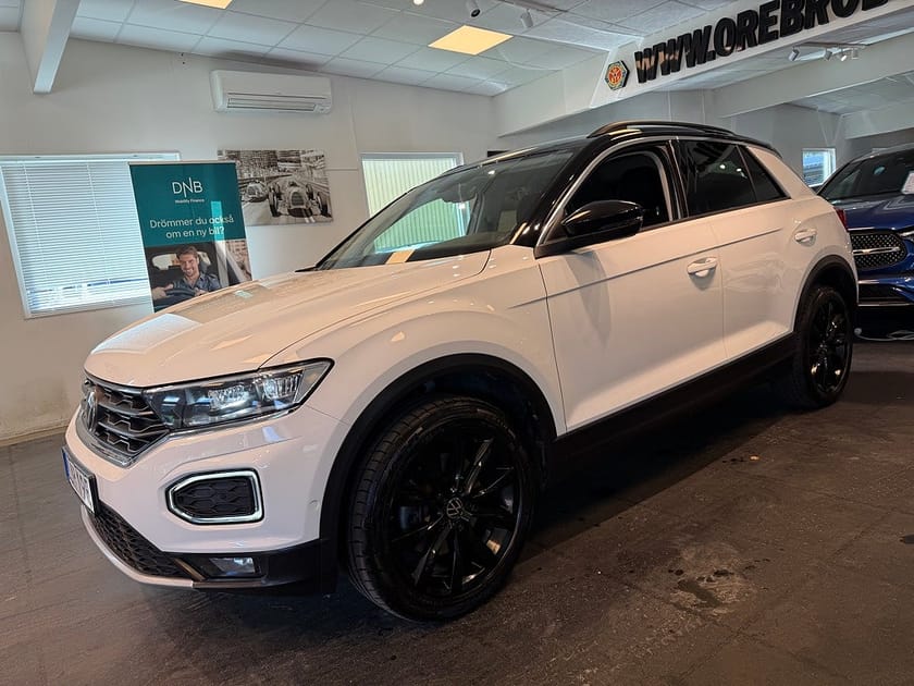 Bild 2 av Volkswagen T-Roc 2.0 TDI SCR 4Motion Drag B-kamera Två Färgad Cockpit