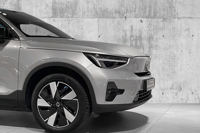 Bilde 2 av Volvo XC40 Recharge Twin motor Plus KROK|19"|V.PUMPE|TONEDE