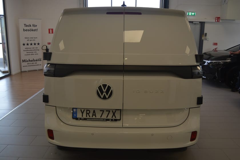 Bild 5 av Volkswagen ID. Buzz Cargo 4Motion 340hk Drag & Designpaket