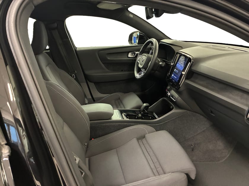 Bild 4 av Volvo C40 Recharge Single Motor Extended Range Ultimate | Drag | Harman Kardon |